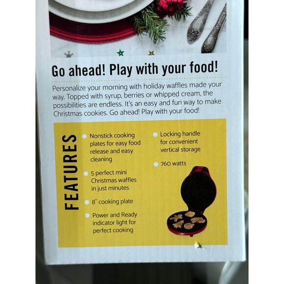 Bella Christmas Waffle Maker NEW - Picture 3 of 7